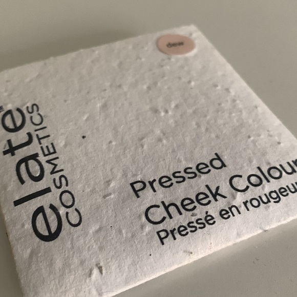Elate Pressed Cheek Colour Highlighter Shade Dew - Picture 2 of 3